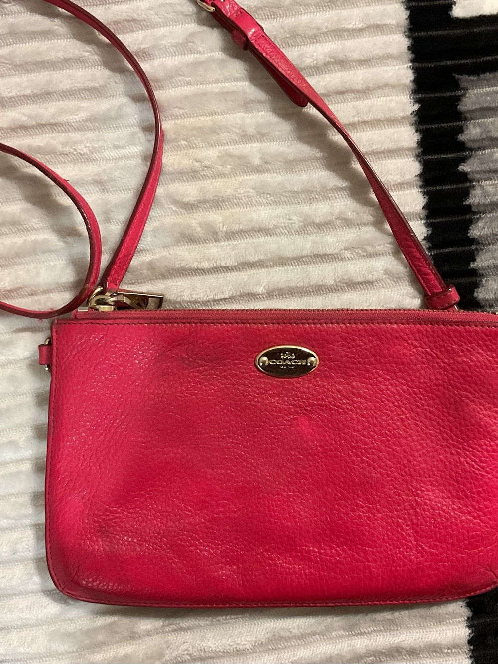 Coach Pink Leather CrossBody Doouble Zipper Bag - Picture 2 of 7